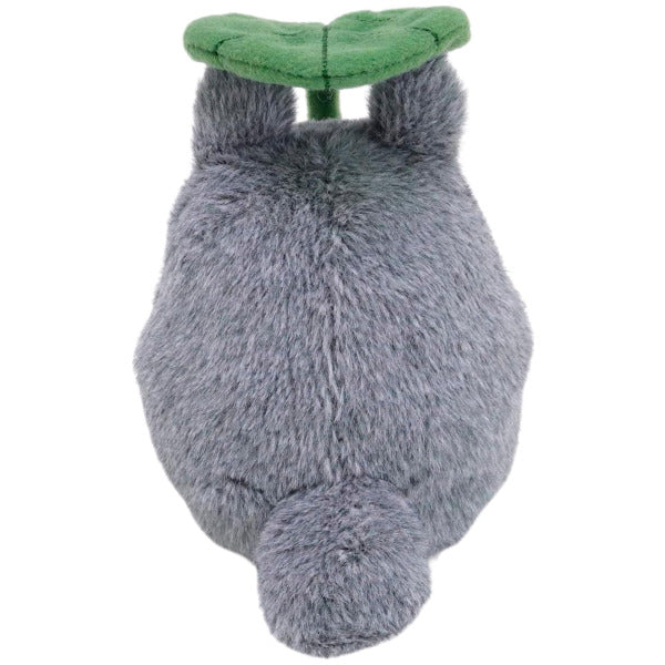 My Neighbor Totoro – Totoro With Leaf 5″ Beanbag Plush - Image 3