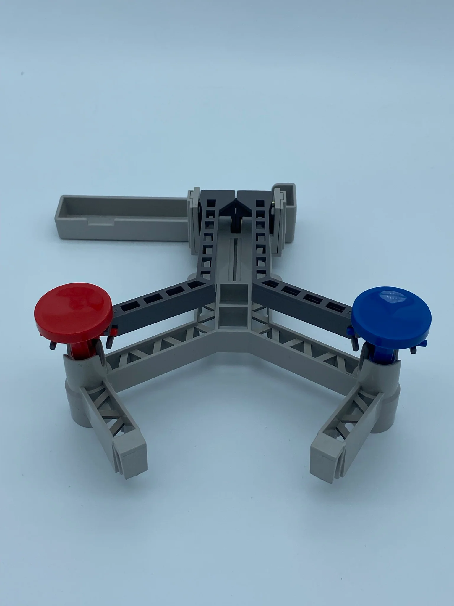 R.O.B. The Robot with Gyromite + Extras - Image 8